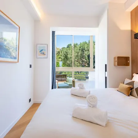 Apartment 2-br With Sea View Terrace