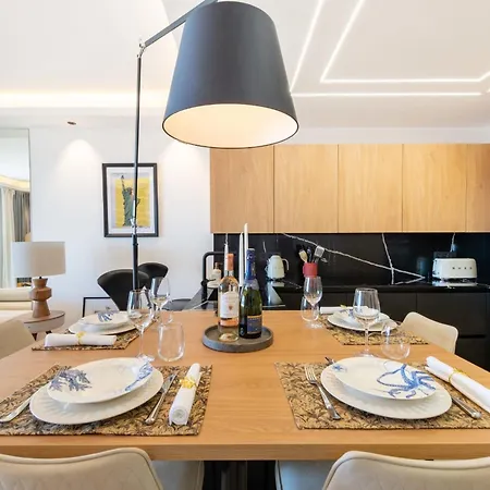 2-br With Sea View Terrace Cannes