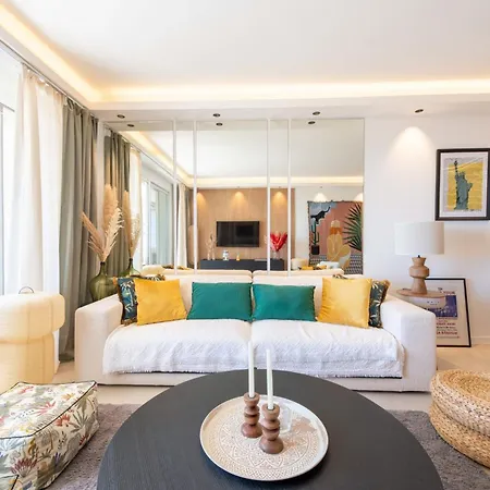 2-br With Sea View Terrace Cannes