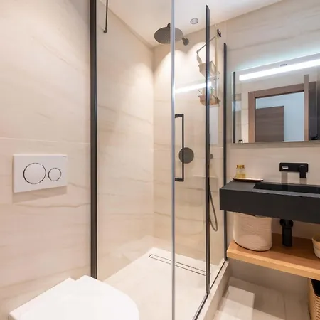 2-br With Sea View Terrace Cannes